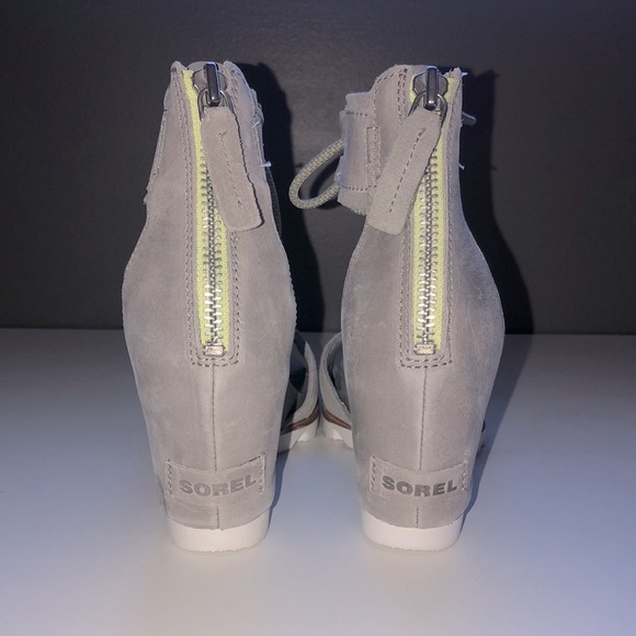 Sorel - Joanie Wedge Sandal Ankle Lace with Velcro strap- 8 NWT gray - Picture 6 of 7